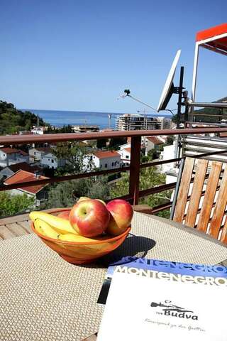Гостевой дом Guest House Jedro Петровац Апартаменты с видом на море-3